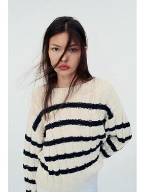 ZARA WOMENS STRIPED KNITTED SWEATER IN ECRU|NAVY-SIZE MEDIUM